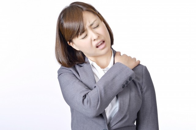 肩こりの女性